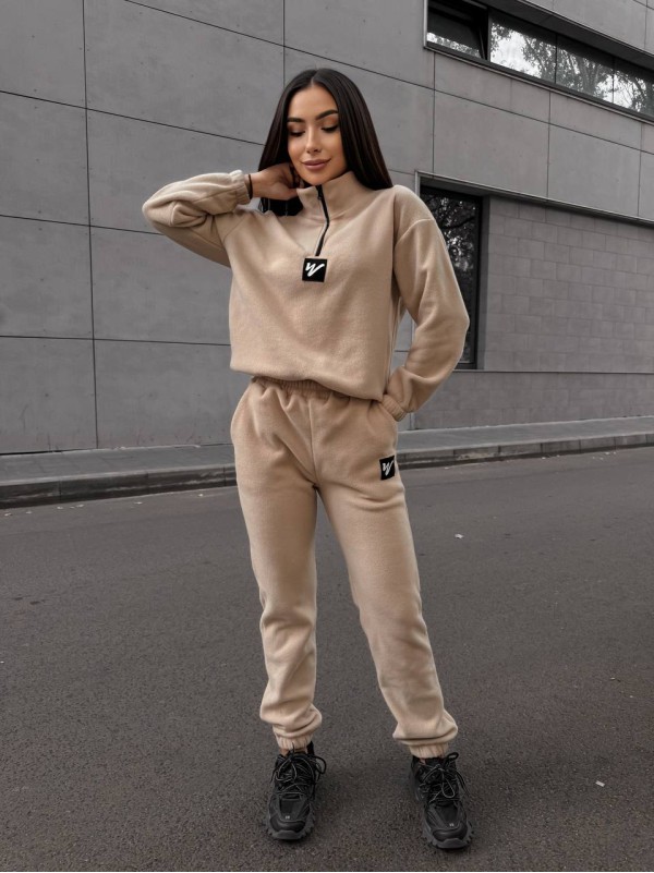 Жіночий костюм флісовий бежевого кольору 35079