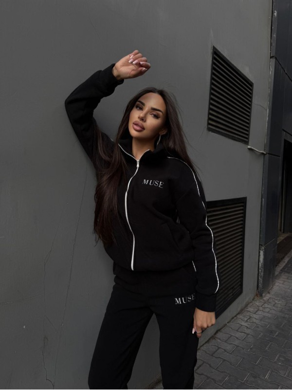 Жіночий костюм флісовий чорного кольору 35104