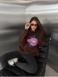 Жіноче худі вільного крою з написом коричневого кольору 35107