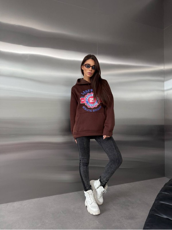 Жіноче худі вільного крою з написом коричневого кольору 35107