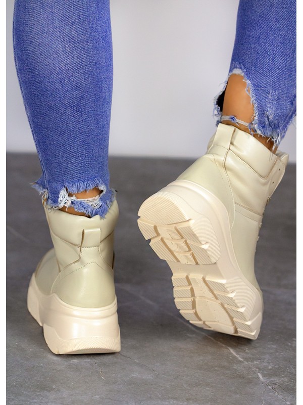 Жіночі шкіряні спортивні черевики (байка) бежевого кольору 35111