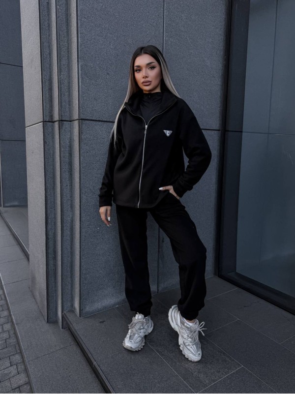 Жіночий теплий костюм на змiйцi чорного кольору 35122