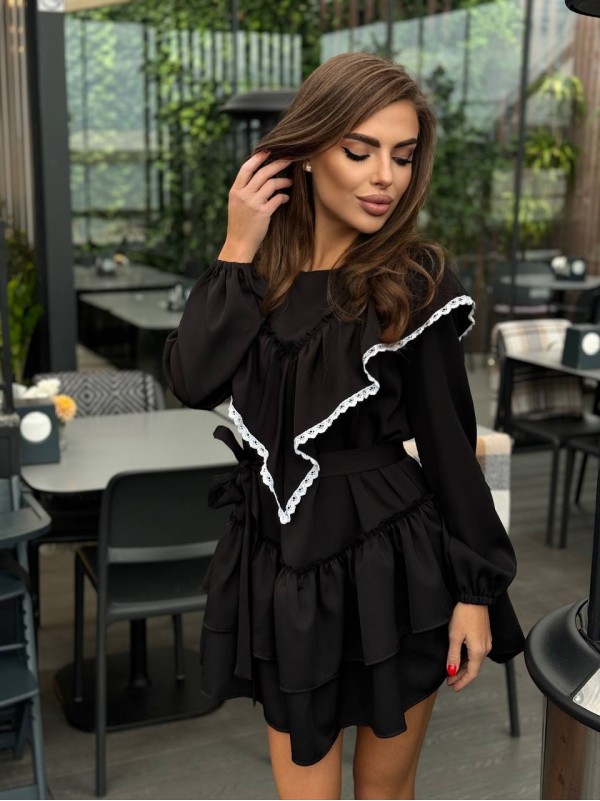 Сукня міні з воланами чорного кольору 35124
