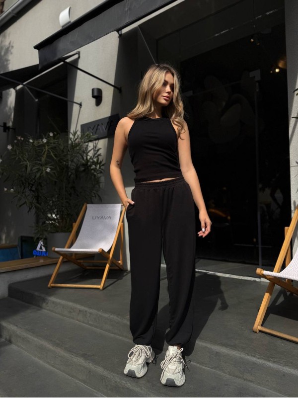 Жiночi спортивнi штани вiльного крою чорного кольору 35131