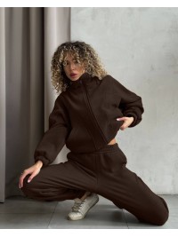 Жіночий теплий костюм на змiйцi коричневого кольору 35136