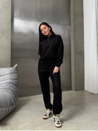 Жіночий теплий костюм чорного кольору 35144