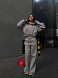 Жіночий теплий костюм з капюшоном графiтового кольору 35157