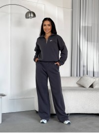 Жіночий теплий костюм на флiсi графiтового кольору 35174