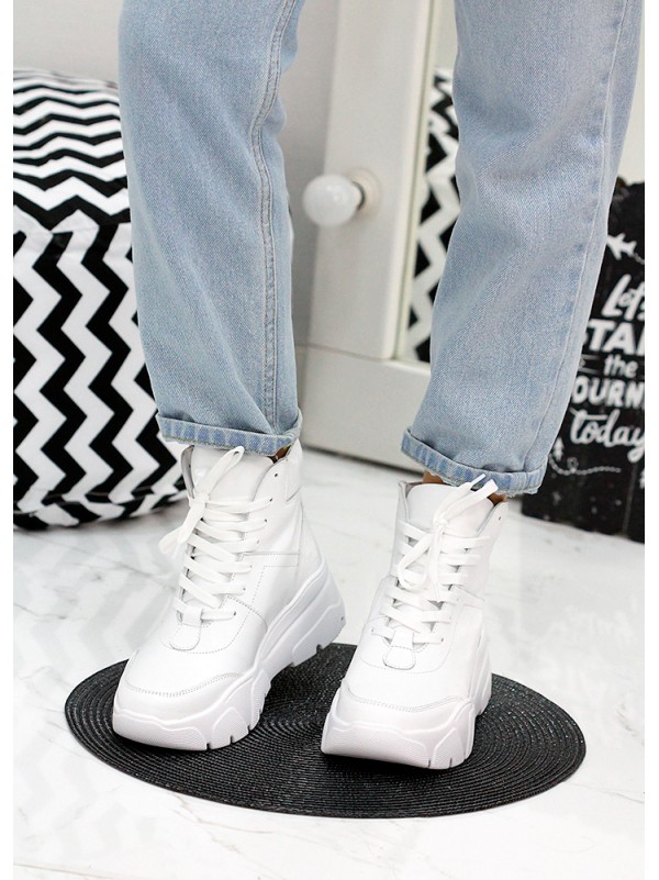 Жіночі шкіряні спортивні черевики (байка) білого кольору 35180