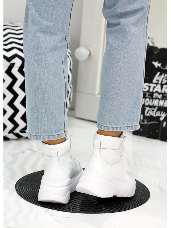 Жіночі шкіряні спортивні черевики (байка) білого кольору 35180