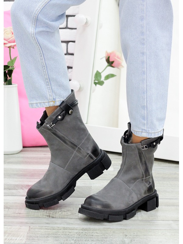 Жіночі шкіряні черевики (байка) сірого кольору 35181