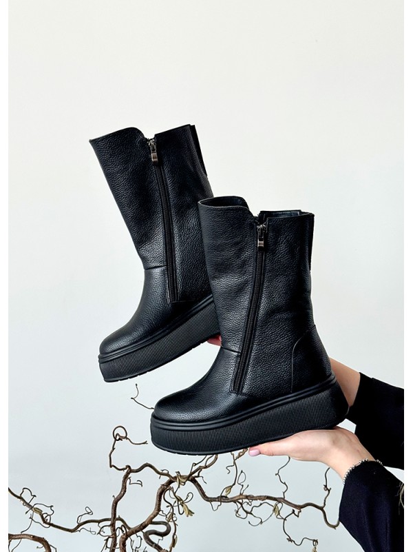 Жіночі шкіряні черевики на платформі (Хутро) чорного кольору 35183