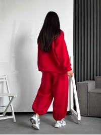 Жіночий теплий костюм на змiйцi червоного кольору 35191