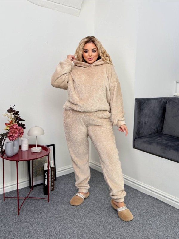 Жіночий костюм для дому з махри бежевого кольору 35198