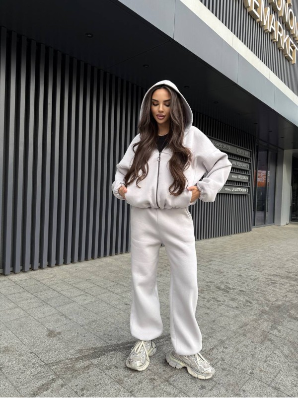 Жіночий теплий костюм на змiйцi сiрого кольору 35199