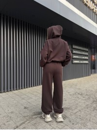 Жіночий теплий костюм на змiйцi коричневого кольору 35201