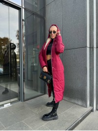 Жіноче зимове пальто-пуховик бордового кольору 35213