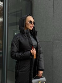 Жіноче зимове пальто-пуховик чорного кольору 35214