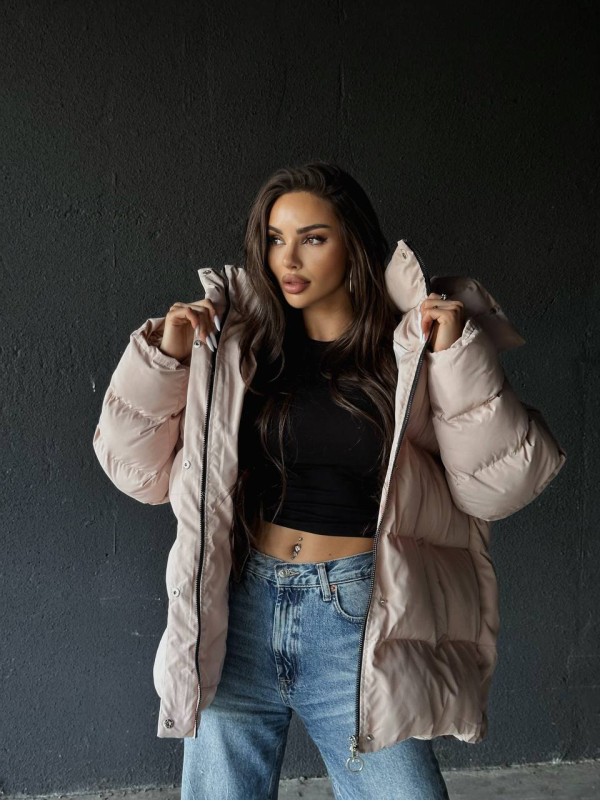 Жіночий зимовий пуховик бежевого кольору 35260