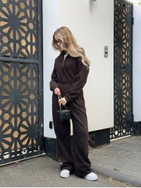 Жiночий флiсовий комбінезон коричневого кольору 35277