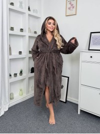Жіночий махровий халат з капюшоном коричневого кольору 35281