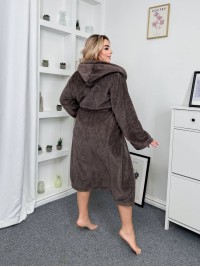Жіночий махровий халат з капюшоном коричневого кольору 35281