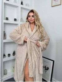 Жіночий махровий халат з капюшоном бежевого кольору 35282