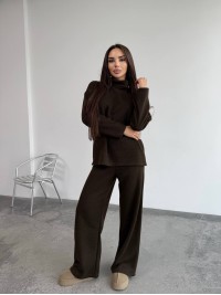 Базовий жiночий костюм з ангори коричневого кольору 35284