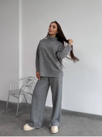 Базовий жiночий костюм з ангори сiрого кольору 35286