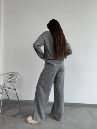 Базовий жiночий костюм з ангори сiрого кольору 35286