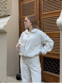Жіночий теплий костюм з флісу молочного кольору 35290