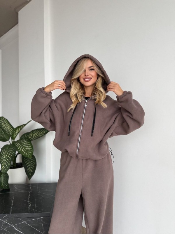 Жіночий теплий костюм вiльного крою кавового кольору 35294