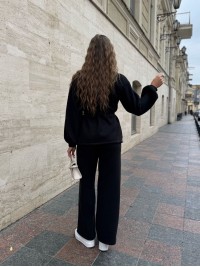 Класичний жiночий костюм з ангори чорного кольору 35302