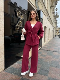 Класичний жiночий костюм з ангори бордового кольору 35303