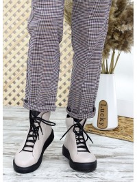 Жіночі шкіряні черевики на шнурівці (хутро) бежевого кольору 35322