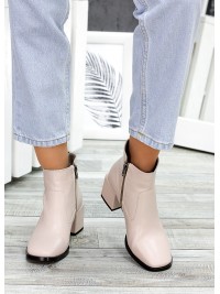 Жіночі шкіряні черевики на каблуку (хутро) бежевого кольору 35323