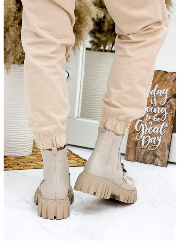 Жіночі шкіряні черевики з тракторною підошвою (хутро) бежевого кольору 35327