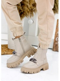 Жіночі шкіряні черевики з тракторною підошвою (хутро) бежевого кольору 35327