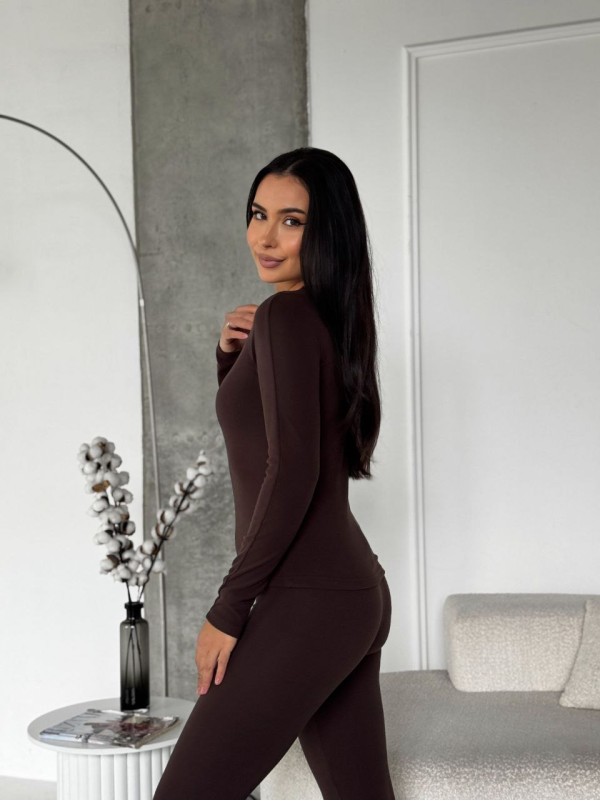 Жіночий термо-костюм коричневого кольору 35339