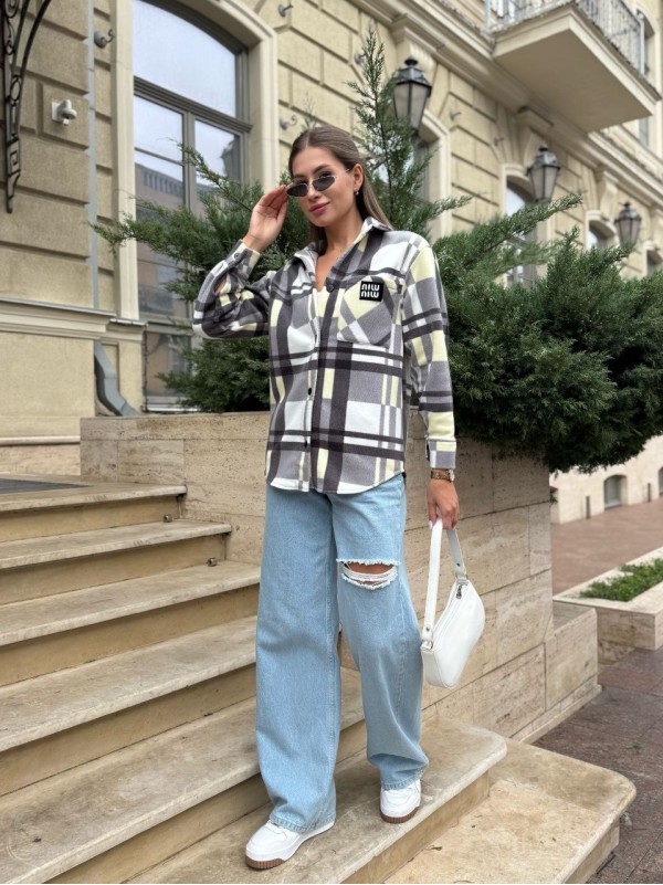 Жіноча флiсова сорочка в клітинку сiрого кольору 35363