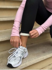 Жіночі лосини в рубчик на хутрi чорного кольору 35368