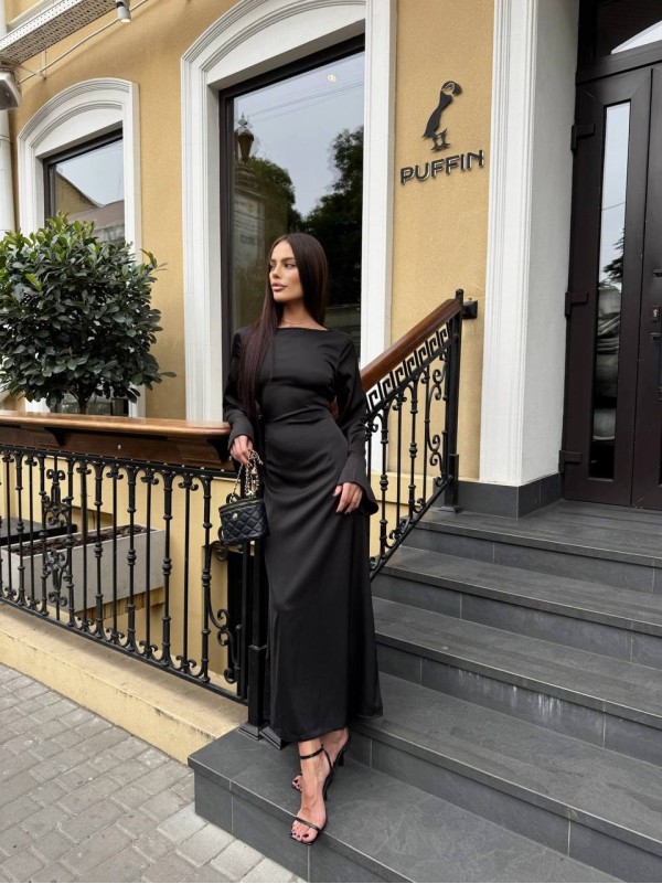 Вечірня шовкова сукня максі чорного кольору 35374