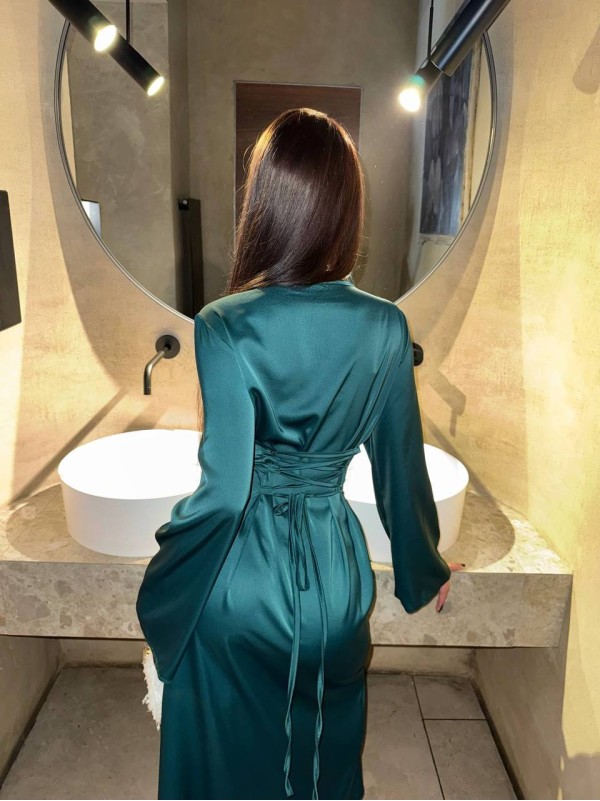 Вечірня шовкова сукня максі зеленого кольору 35375