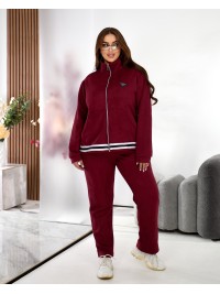 Жiночий прогулянковий костюм iз замшу бордового кольору 35380