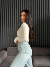 Жіночий термогольф молочного кольору 35385