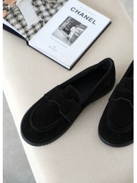 Жіночі туфлі з натуральної замші чорного кольору 35389