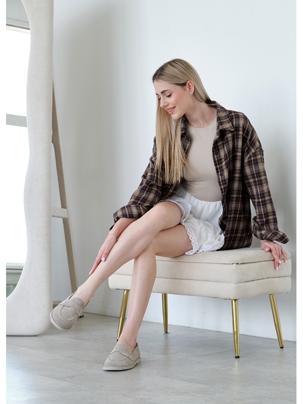 Жіночі туфлі з натуральної замші сірого кольору 35390