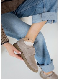 Жіночі туфлі з натуральної замші (байка) бежевого кольору 35393