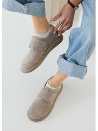 Жіночі туфлі з натуральної замші (байка) бежевого кольору 35393