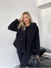 Жіноча коротка шуба-куртка з букле чорного кольору 35405